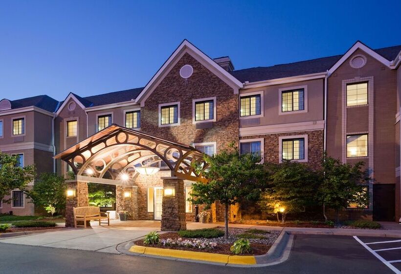 هتل Staybridge Suites Minneapolismaple Grove