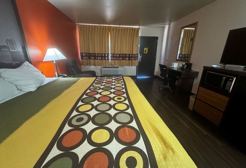 酒店 Super 8 By Wyndham Giddings