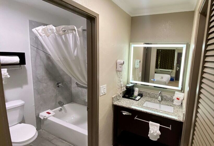 Surestay Hotel By Best Western Santa Cruz