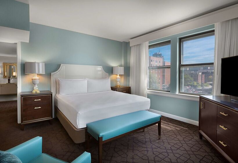 هتل The Royal Sonesta Chase Park Plaza St. Louis