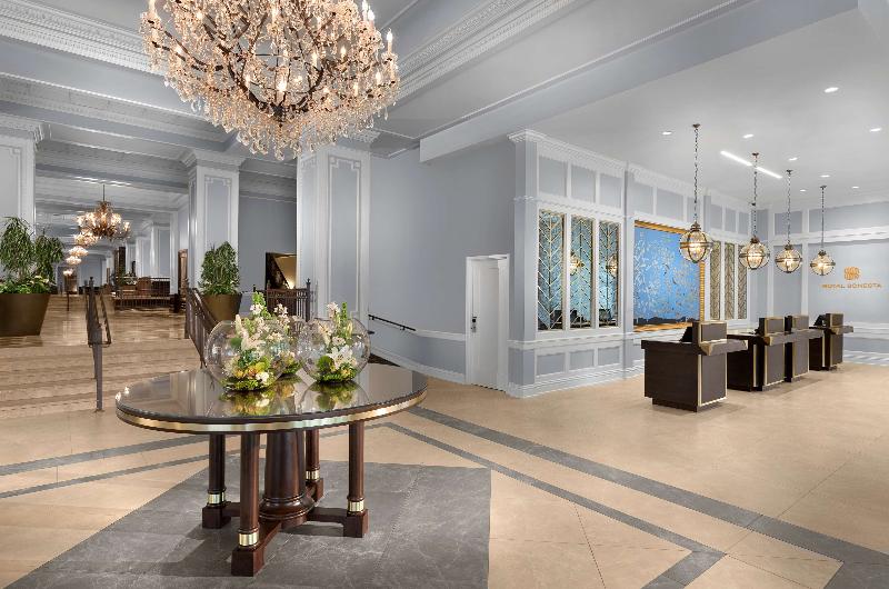 هتل The Royal Sonesta Chase Park Plaza St. Louis