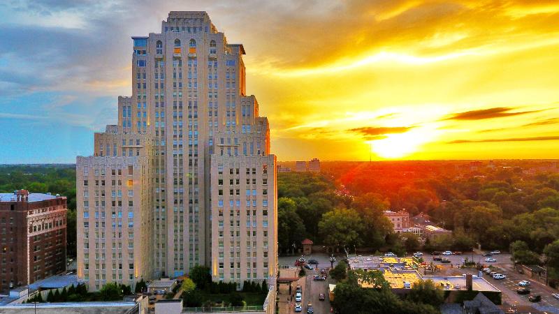 هتل The Royal Sonesta Chase Park Plaza St. Louis