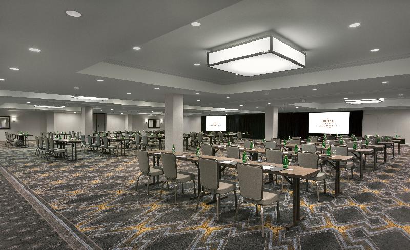 هتل The Royal Sonesta Chase Park Plaza St. Louis