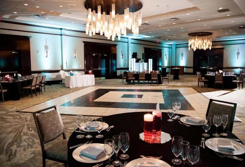 هتل The Westin Mount Laurel