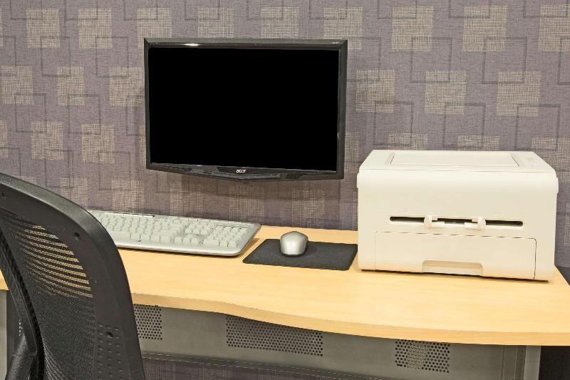 Microtel Inn & Suites By Wyndham Garland/dallas