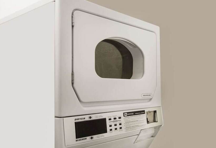 Microtel Inn & Suites By Wyndham Garland/dallas