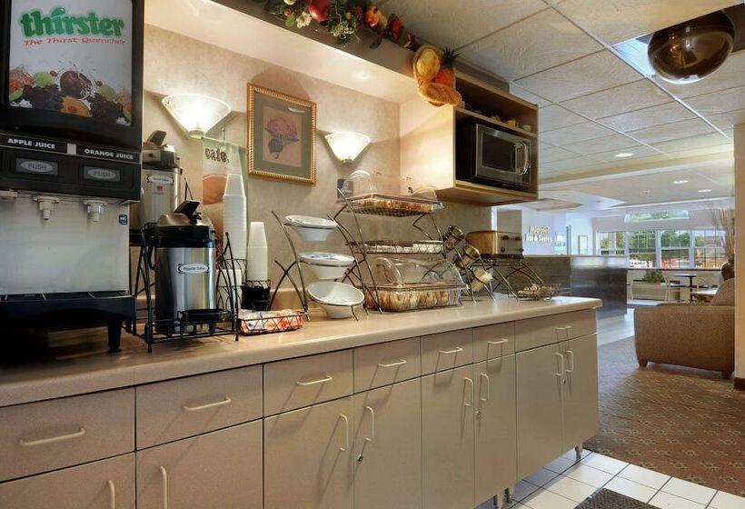 Microtel Inn & Suites By Wyndham Bloomington Msp Airport