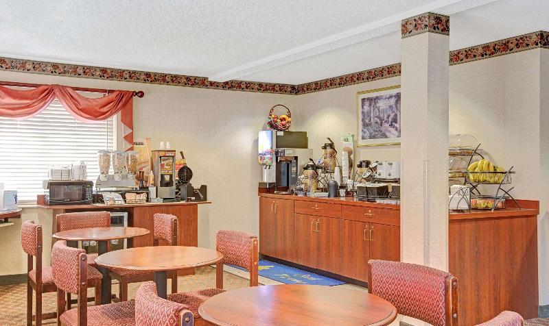Microtel Inn & Suites By Wyndham Burlington