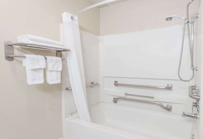 Microtel Inn Georgetown   Lexington North