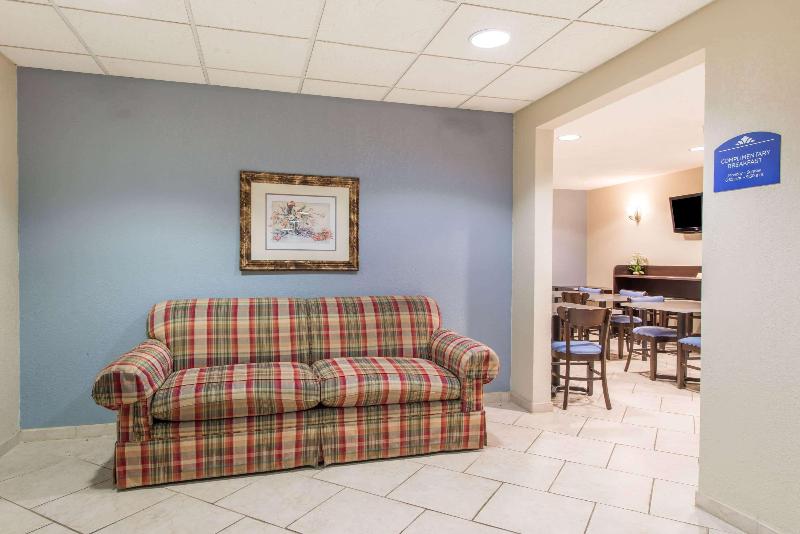 Microtel Inn Georgetown   Lexington North