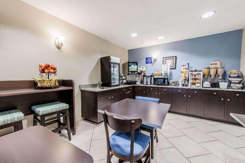 Microtel Inn Georgetown   Lexington North