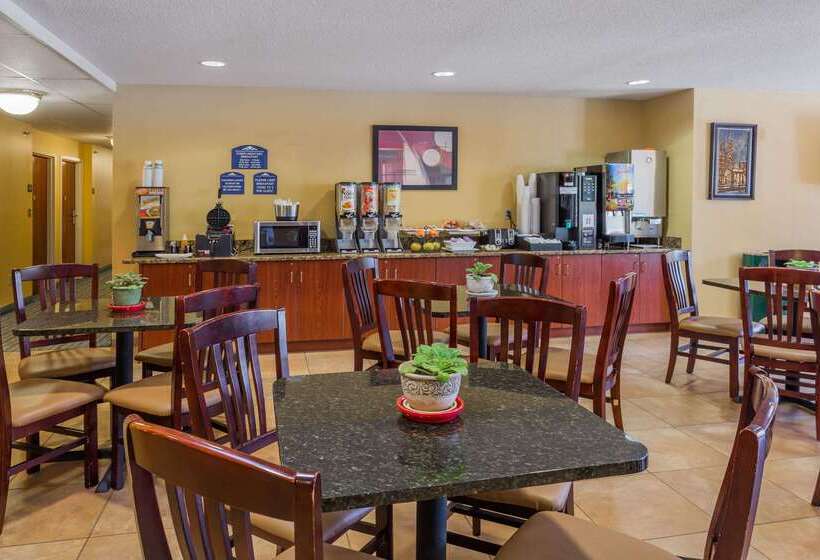 Microtel Inn & Suites By Wyndham Hillsborough