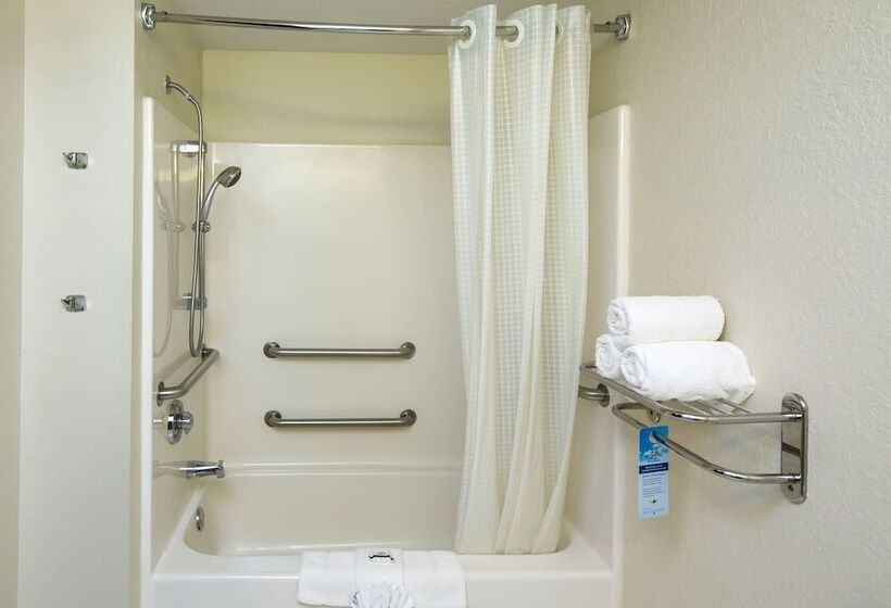 Microtel Inn & Suites By Wyndham Leesburg/mt Dora