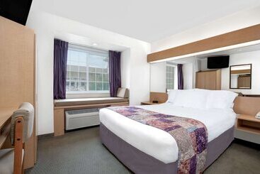 Microtel Inn & Suites By Wyndham Mankato