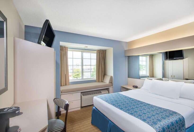 Microtel Inn & Suites By Wyndham Seneca Falls