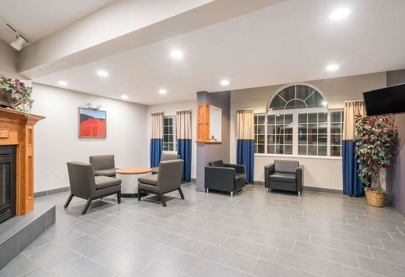 Microtel Inn & Suites By Wyndham Springfield