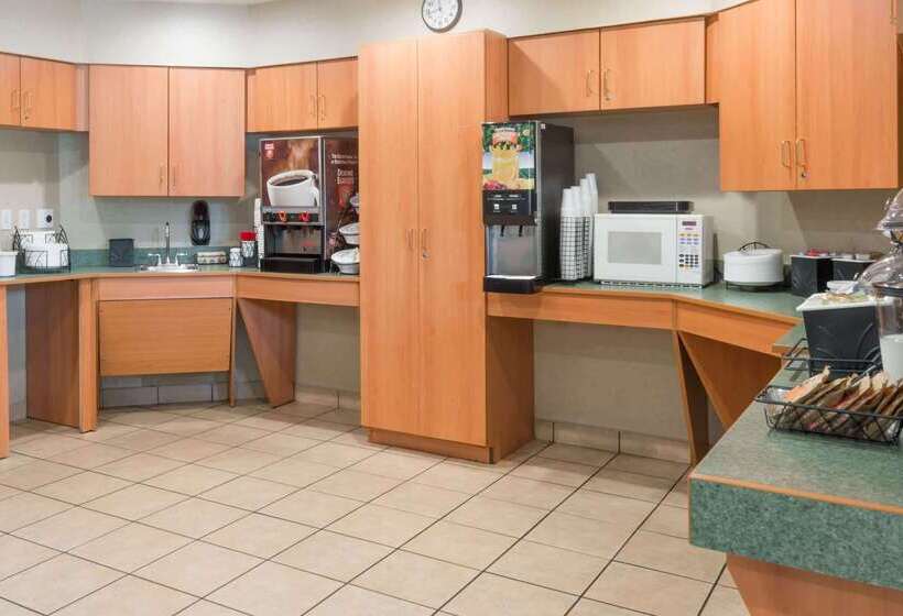 Microtel Inn & Suites By Wyndham Uncasville Casino Area