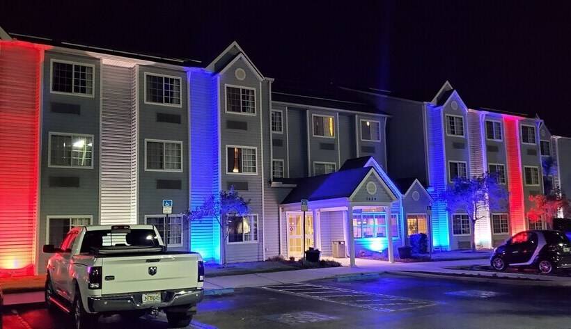 Microtel Inn And Suites   Zephyrhills