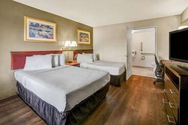 Motel 6 Lester Philadelphia Airport