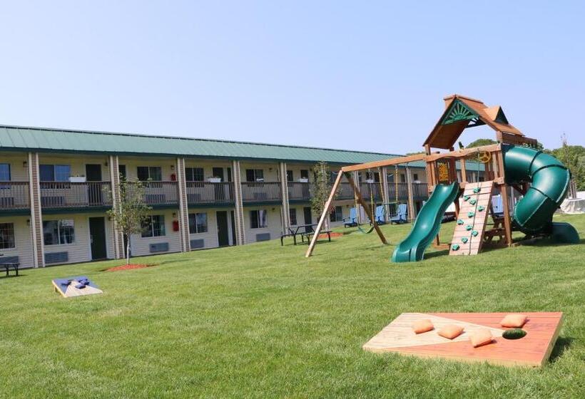 مُتل Sunbird Cape Cod Resort