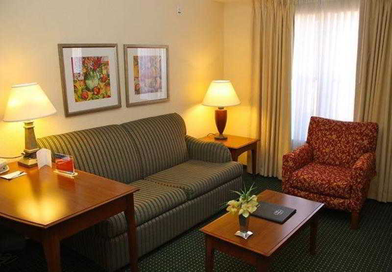 Residence Inn By Marriott Rogers