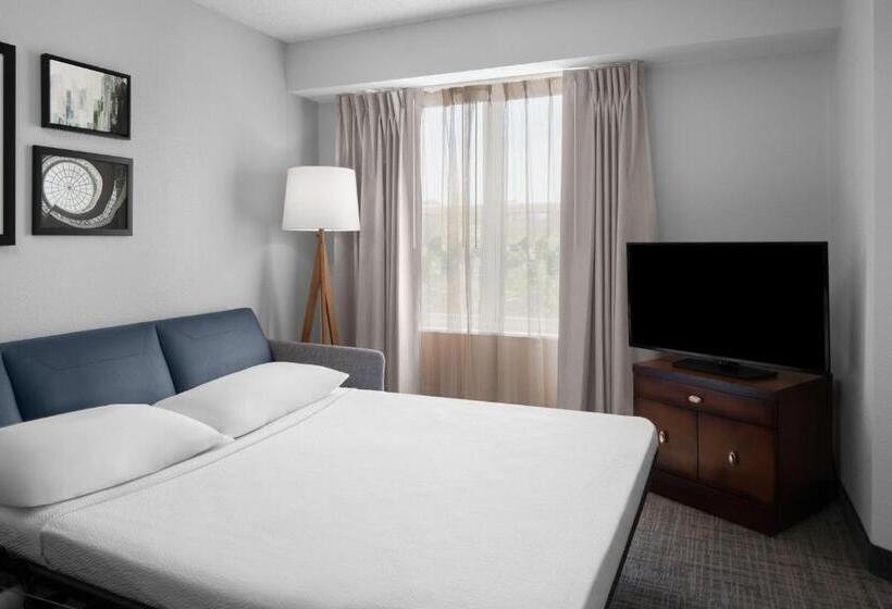 Residence Inn Long Island Holtsville
