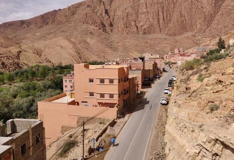 Dar Almanadir Todra   Hostel