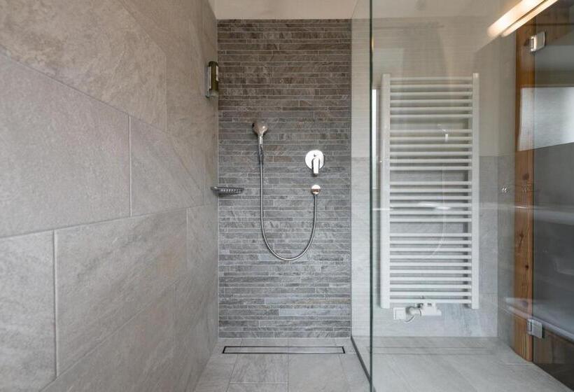 Garni Hotel Geier
