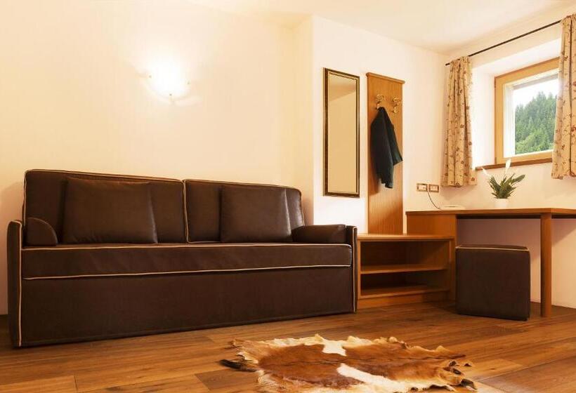 Garni Hotel Geier