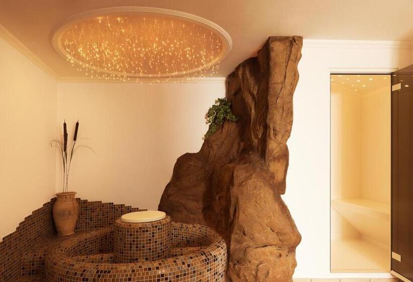 Garni Hotel Geier