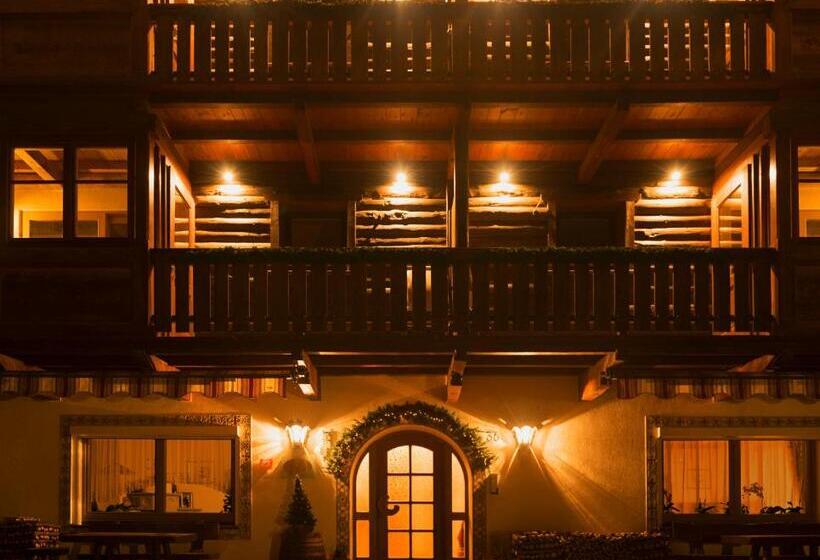 Garni Hotel Geier