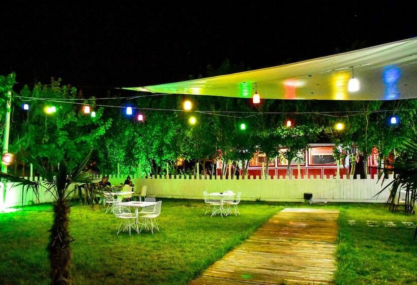 Green Hills Suites