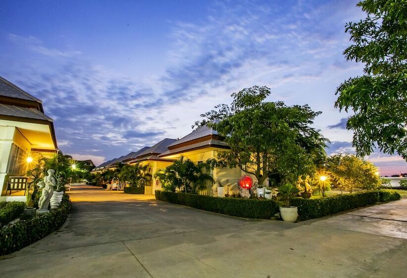 호텔 Bualuang Boutique Resort