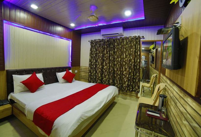 هتل Goodluck Residency