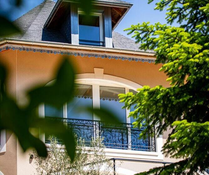 هتل Hôtel L Incomparable By Les Etincelles