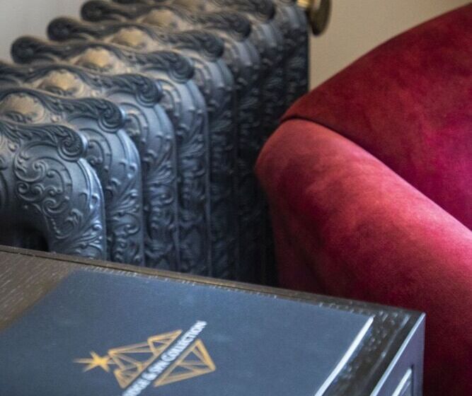 هتل Hôtel L Incomparable By Les Etincelles
