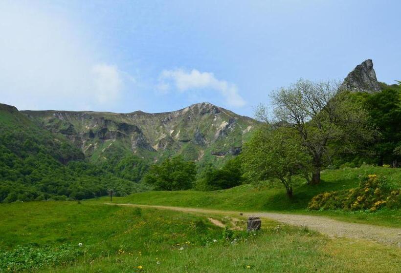 בית מלון כפרי Hôtel Restaurant La Bonne Hôtesse