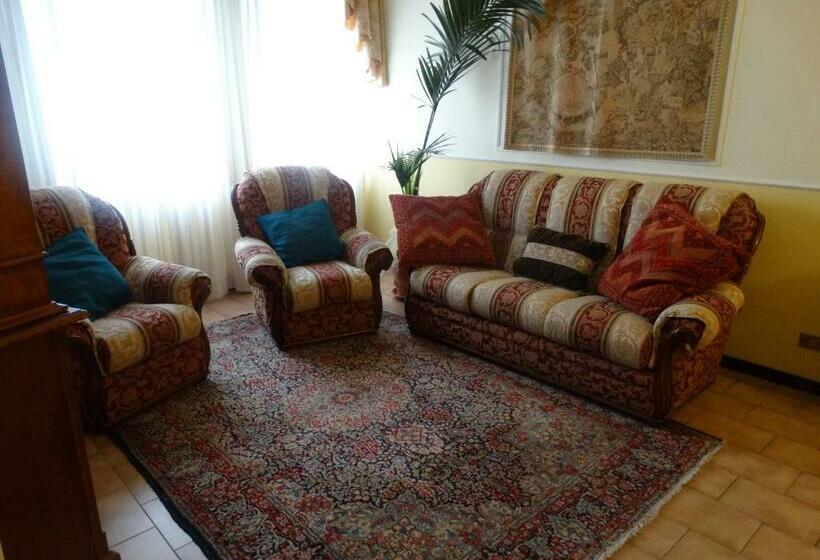 فندق Locanda Il Burchiello