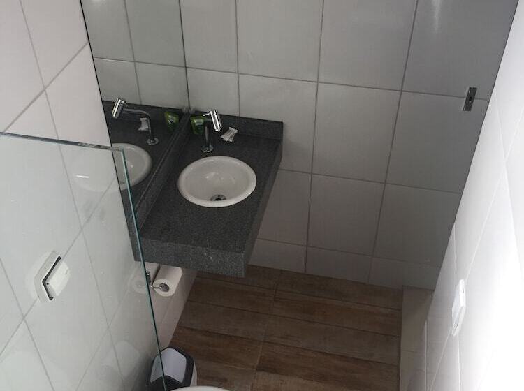 فندق Marini Palace