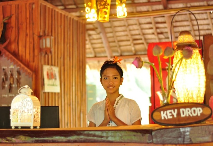 هتل Mek Kiri Riverkwai Resort Sha