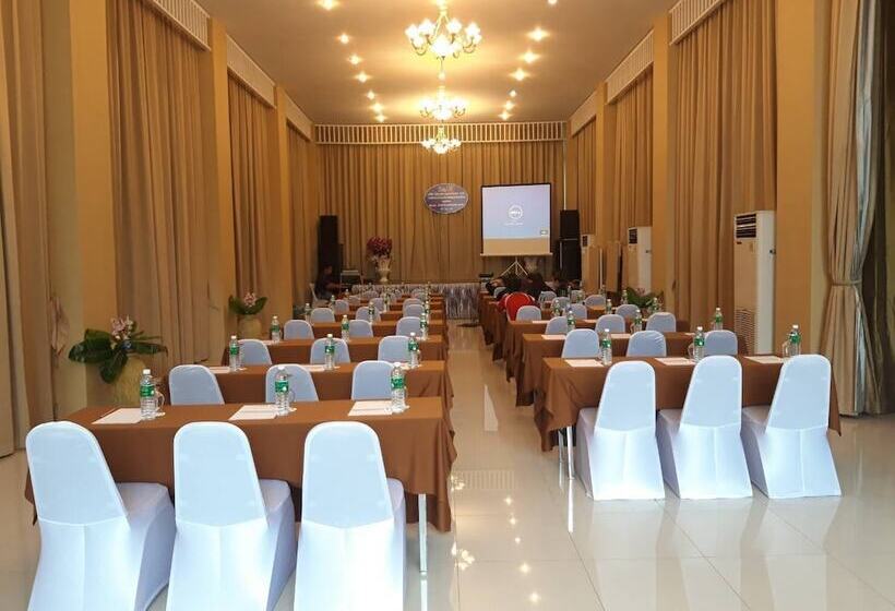 هتل Nsiri Resort &