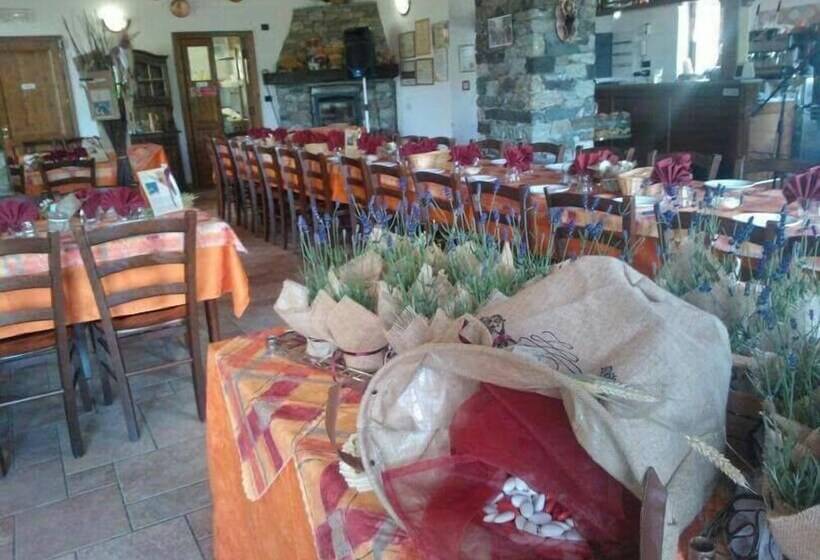 فندق ريفى Agriturismo Il Runch
