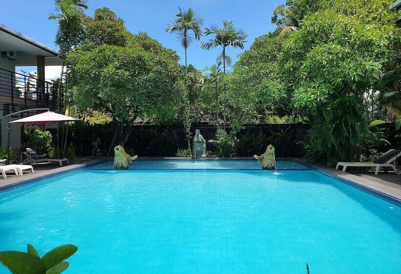 Отель Sanur Agung