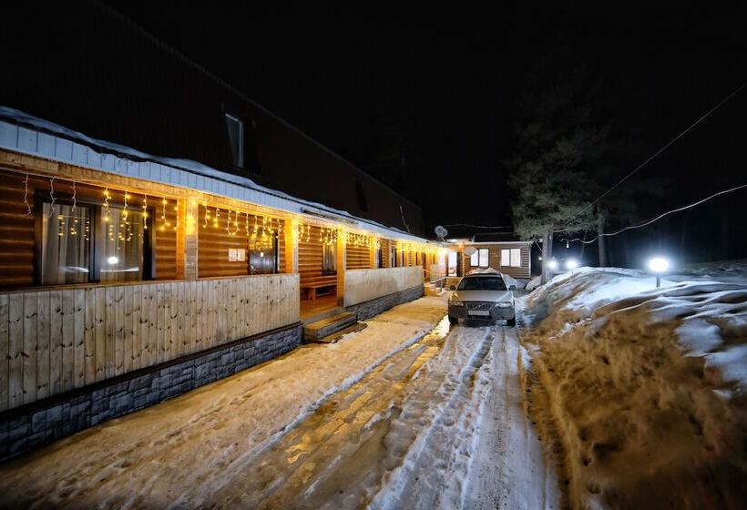 پانسیون Arkhiz City Guest House