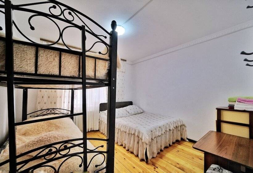 پانسیون Arkhiz City Guest House