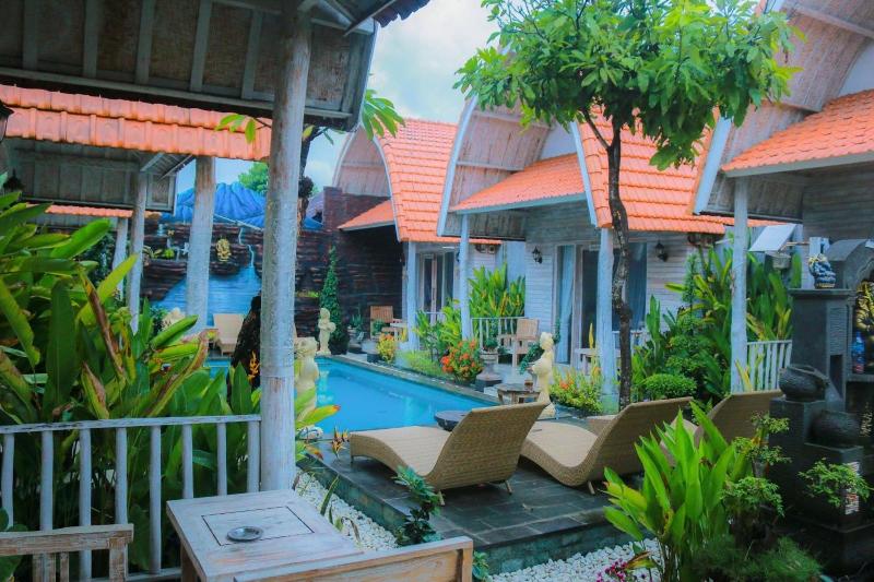 بنسيون The Box Paradise Bungalow