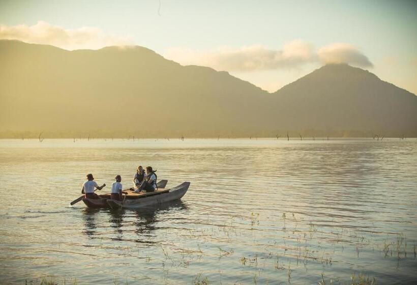 استراحتگاه Amaya Lake Dambulla