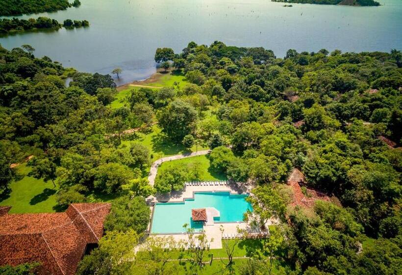 استراحتگاه Amaya Lake Dambulla