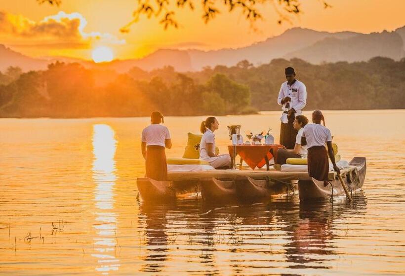 استراحتگاه Amaya Lake Dambulla