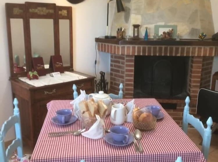 مبيت وإفطار Il Gelsomino